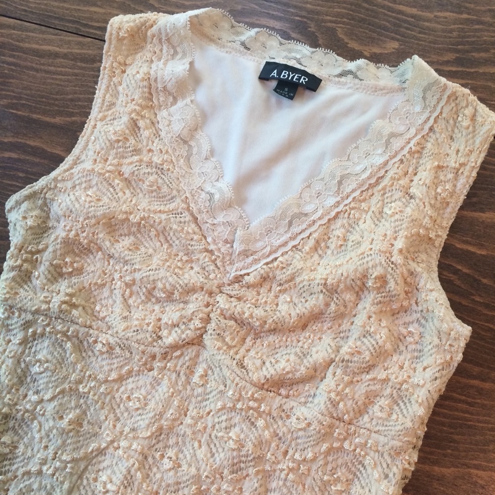 Sleeveless V Neck Top with Lace Trim